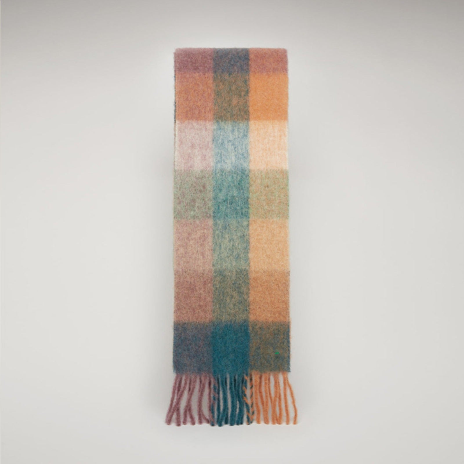 A Versatile Scarf for Women Featuring a Rainbow Plaid Design, Suitable for Autumn And Winter, That Can Be Used As a Shawl Or Neck Warmer, Providing Warmth And Thickness