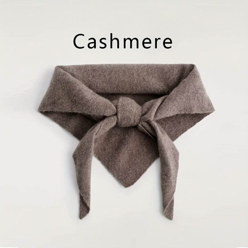 A Cashmere Triangle Scarf That Exudes Elegance And Style, Perfect for Winter Warmth. Suitable for The Office, Parties, And Everyday Outings, It Serves As a Fashionable Accessory with Breathable Fabric