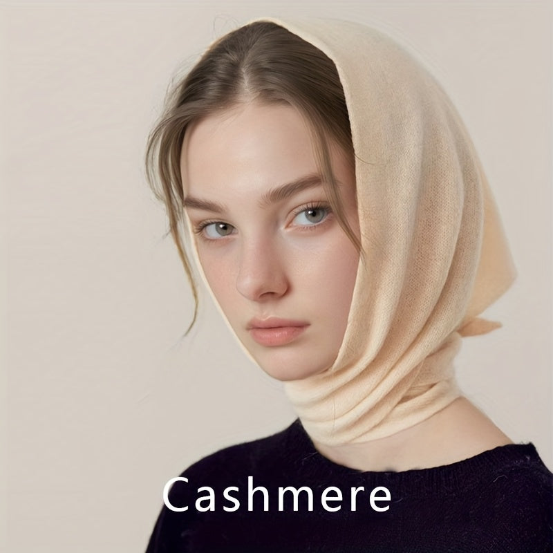 A Cashmere Triangle Scarf That Exudes Elegance And Style, Perfect for Winter Warmth. Suitable for The Office, Parties, And Everyday Outings, It Serves As a Fashionable Accessory with Breathable Fabric