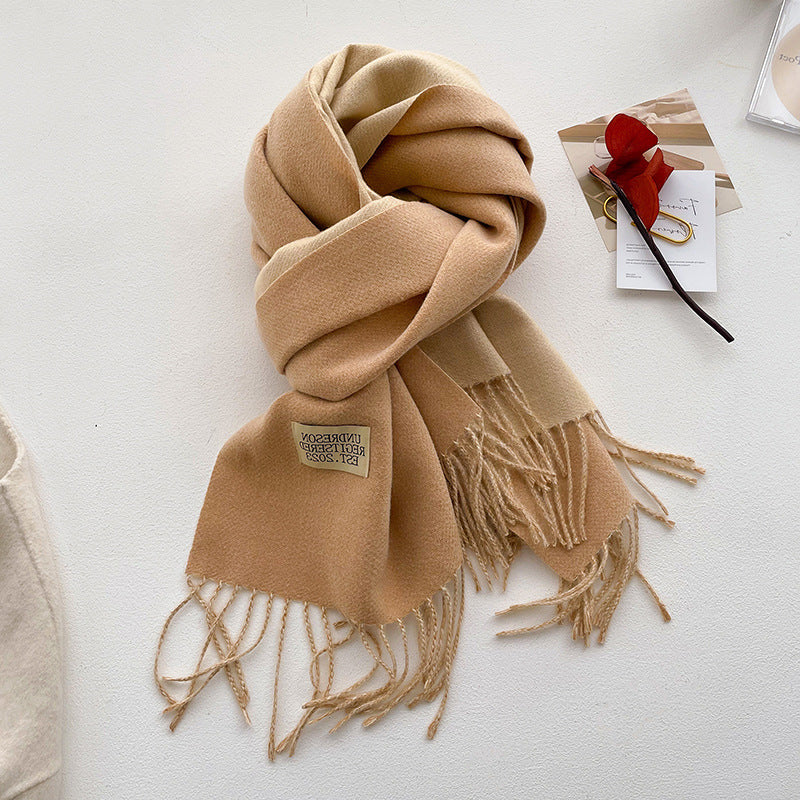 Luxurious And Comfortable Cashmere Scarf Designed for Women, Featuring a High-End Korean Style Perfect for Winter. This Versatile Camel-Colored Accessory Is Double-Sided And Makes a Great Gift for Mothers, Providing Warmth Around The Neck